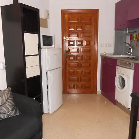 Estudios Retiro Апартаменты Дения